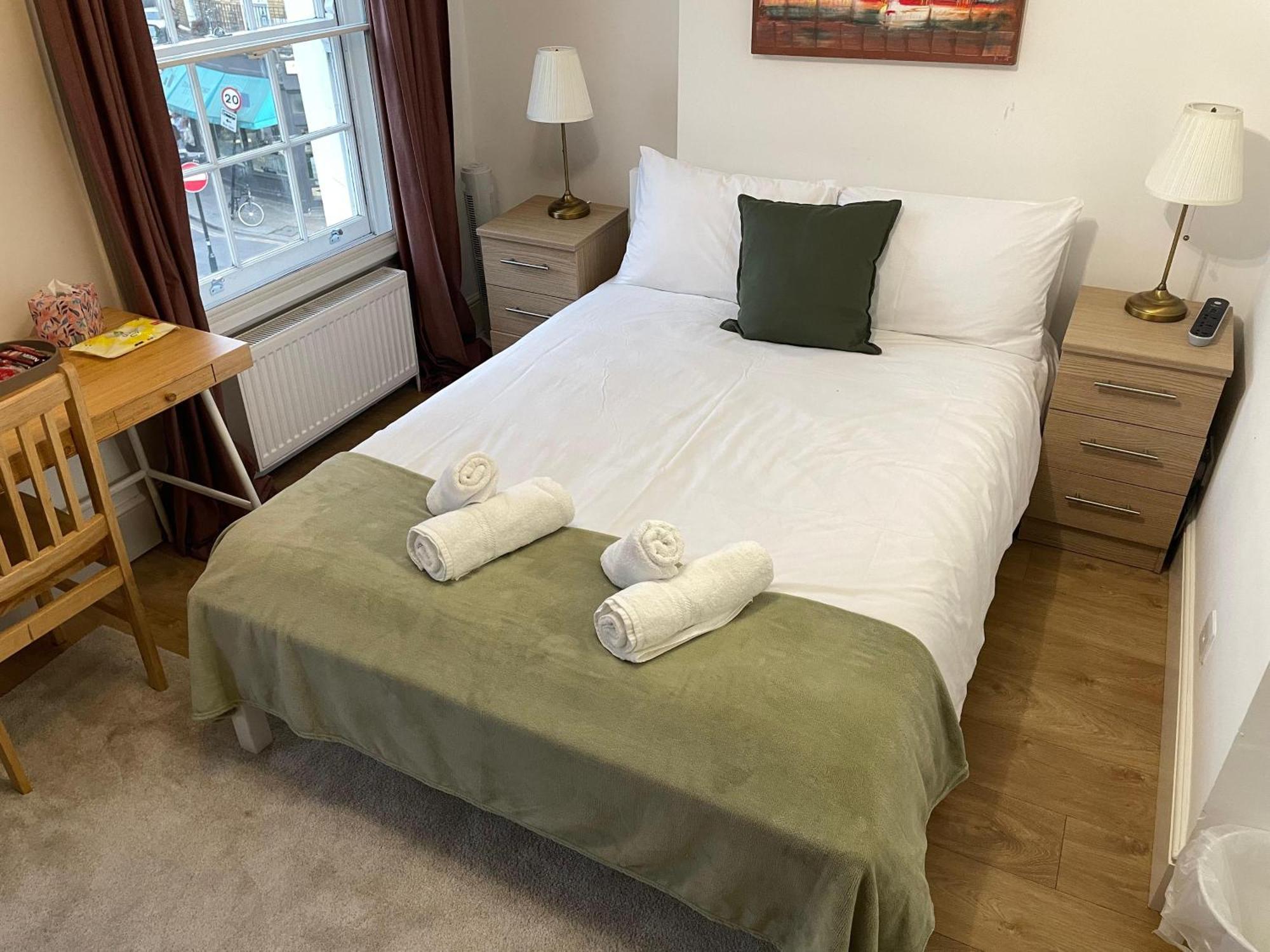 Apartament Caledonian Spacious Londra
